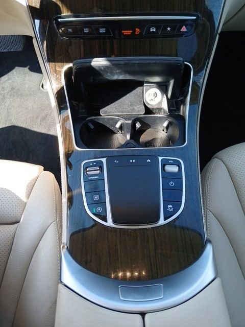 Used 2020 Mercedes-Benz GLC 300 GLC 300 image 21