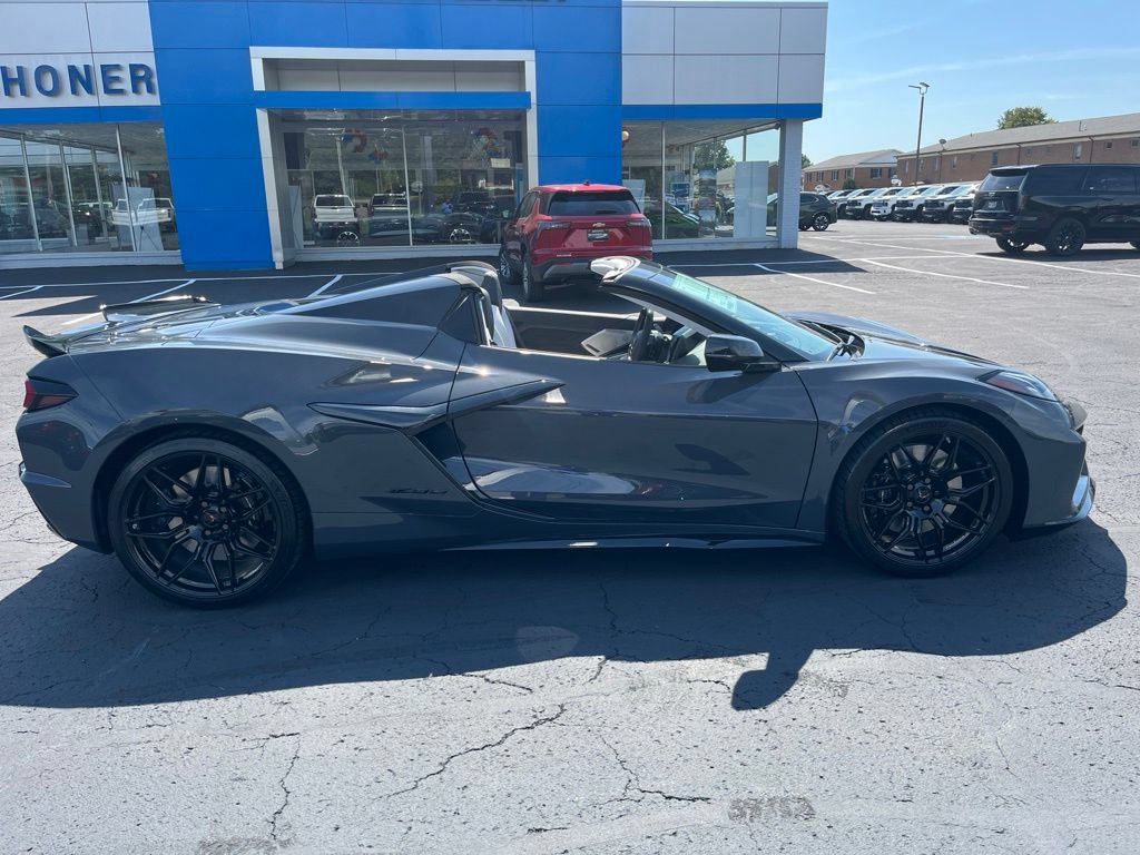 New 2027 Chevrolet Corvette Z06 RWD image 33