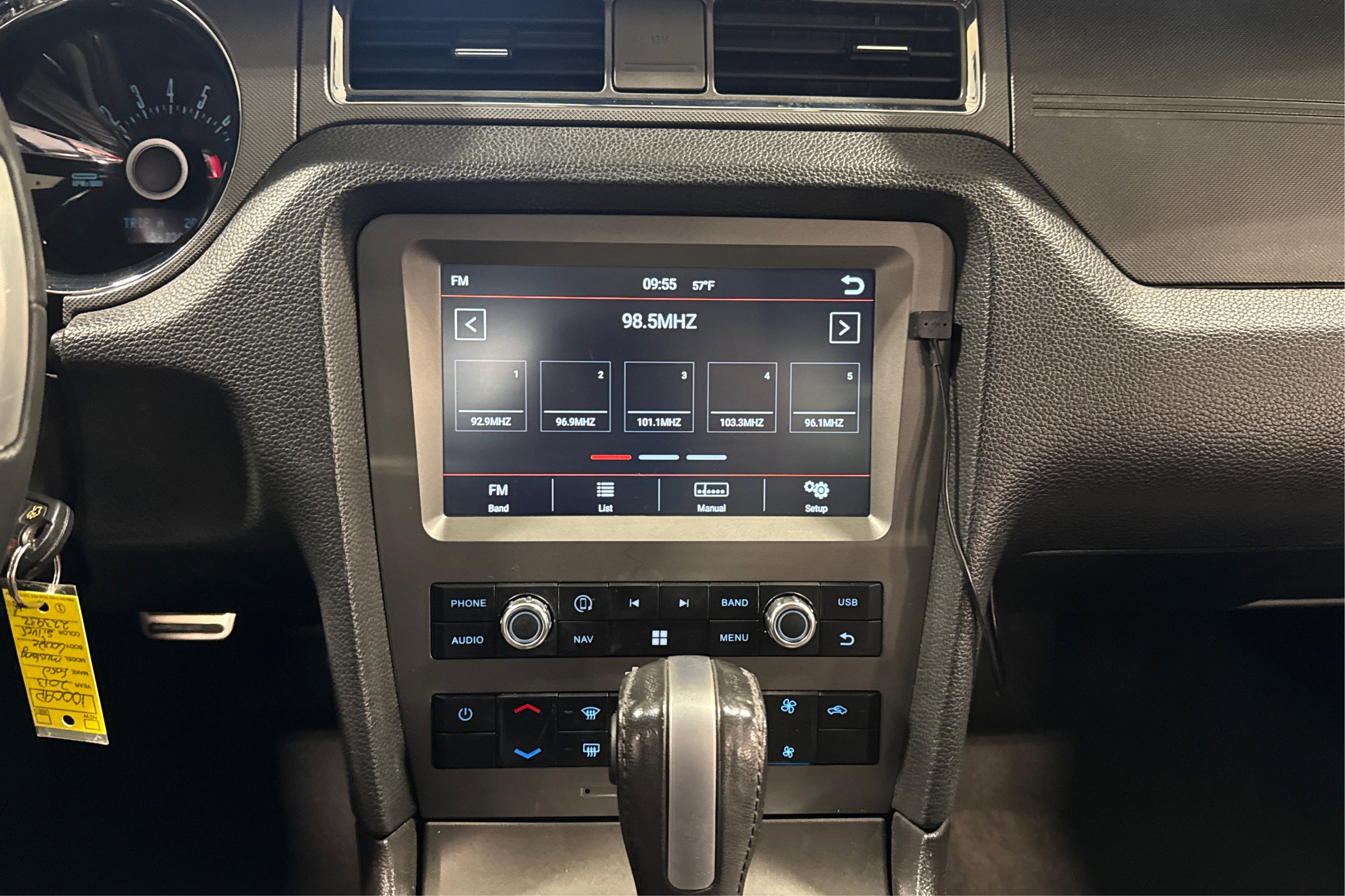 Used 2013 Ford Mustang GT image 27