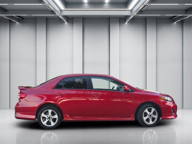 Used 2011 Toyota Corolla S image 3