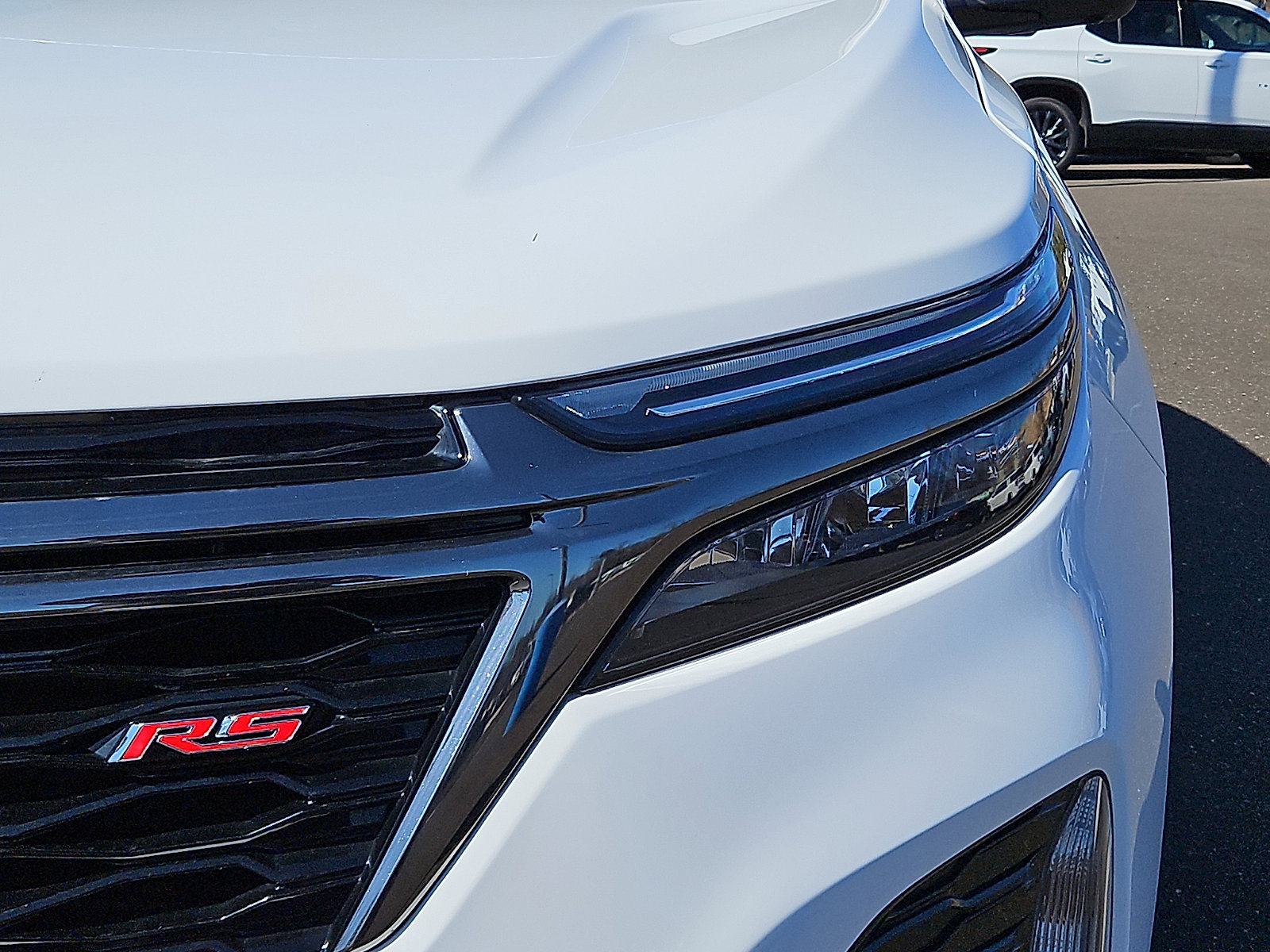 Used 2022 Chevrolet Equinox RS w/ RS Leather Package image 9