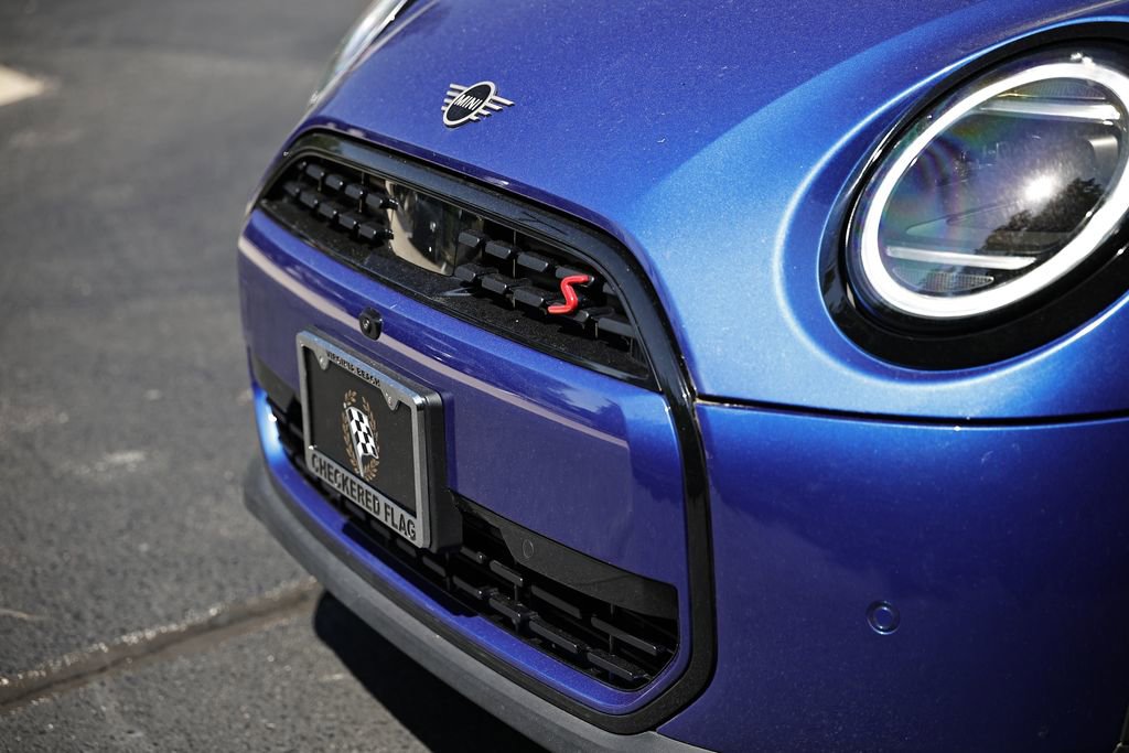 Used 2025 MINI Cooper S FWD image 11