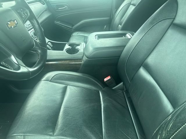 Used 2018 Chevrolet Suburban LT AWD/4WD image 25