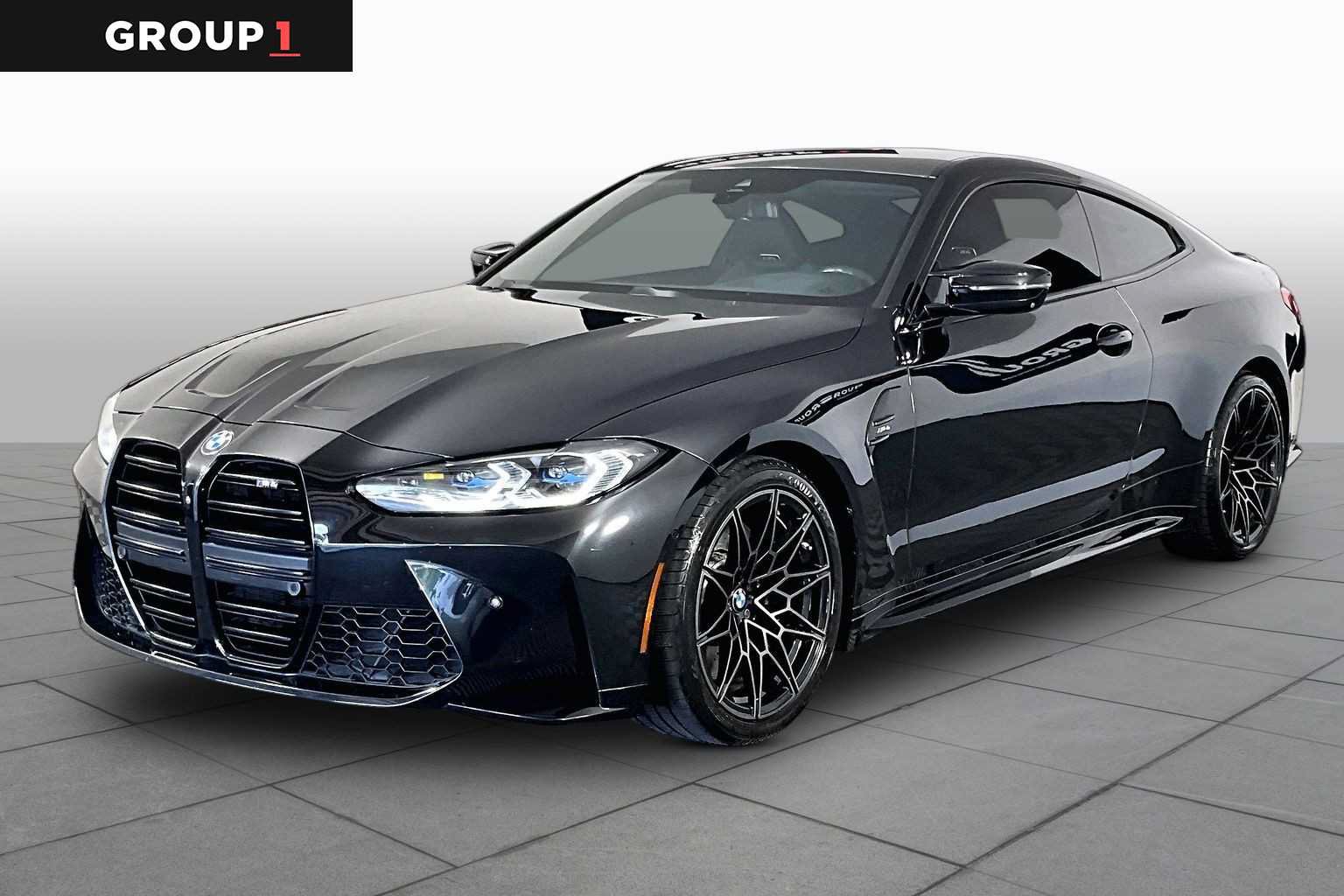 Used 2021 BMW M4 Coupe w/ Executive Package RWD video 1
