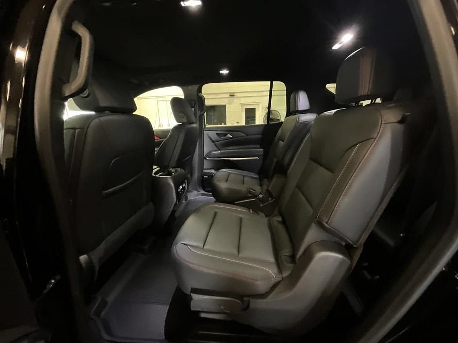 New 2026 Chevrolet Traverse Z71 w/ Enhanced Driving Package AWD/4WD image 23