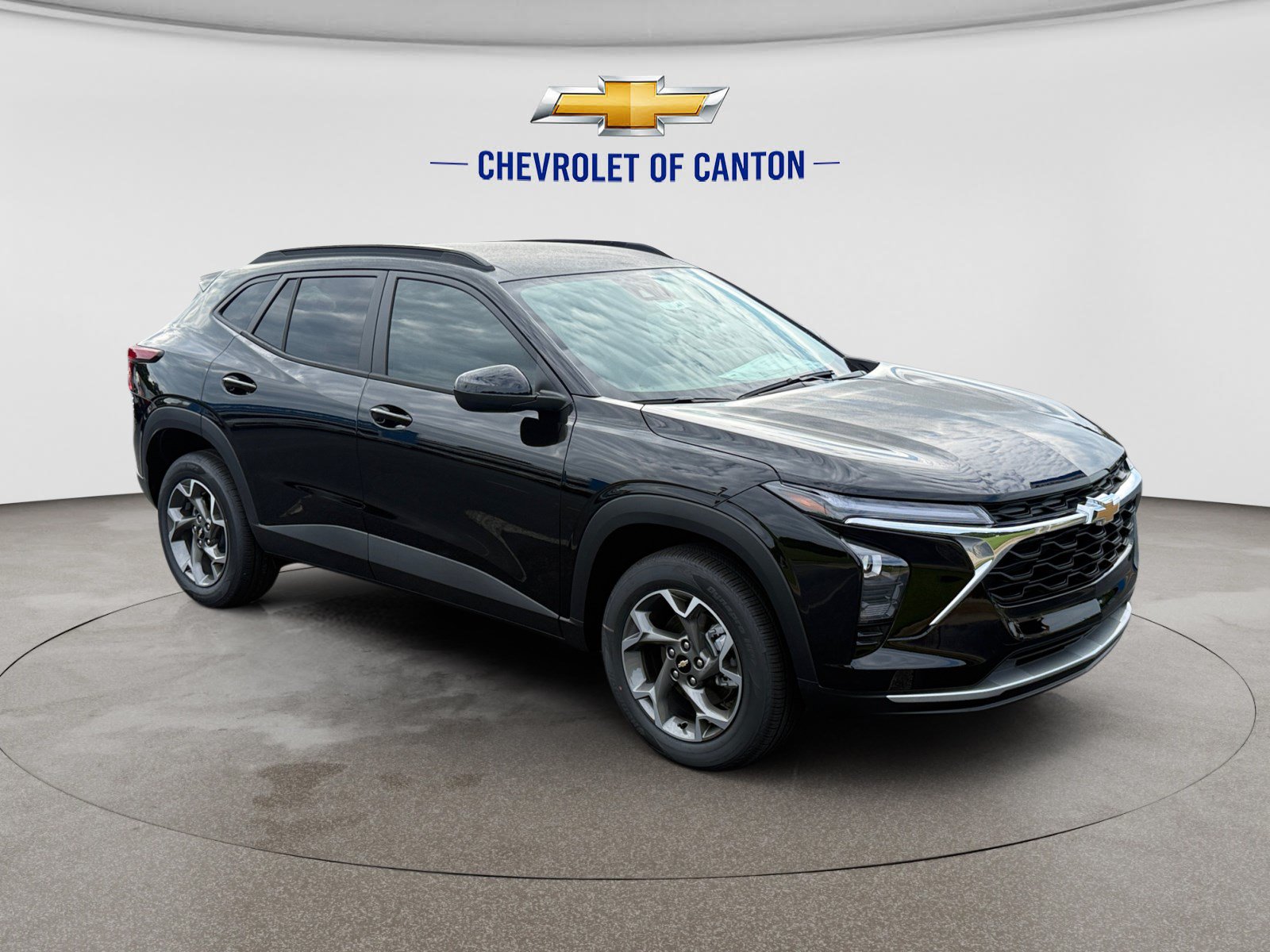 New 2026 Chevrolet Trax LT FWD image 3