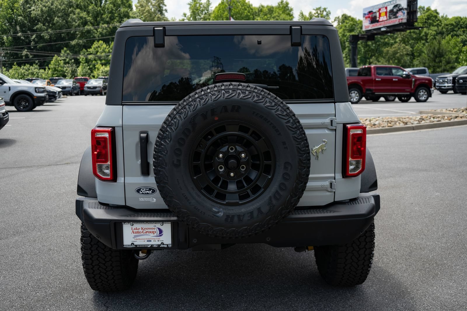 New 2026 Ford Bronco Big Bend w/ Black Diamond Package AWD/4WD image 8