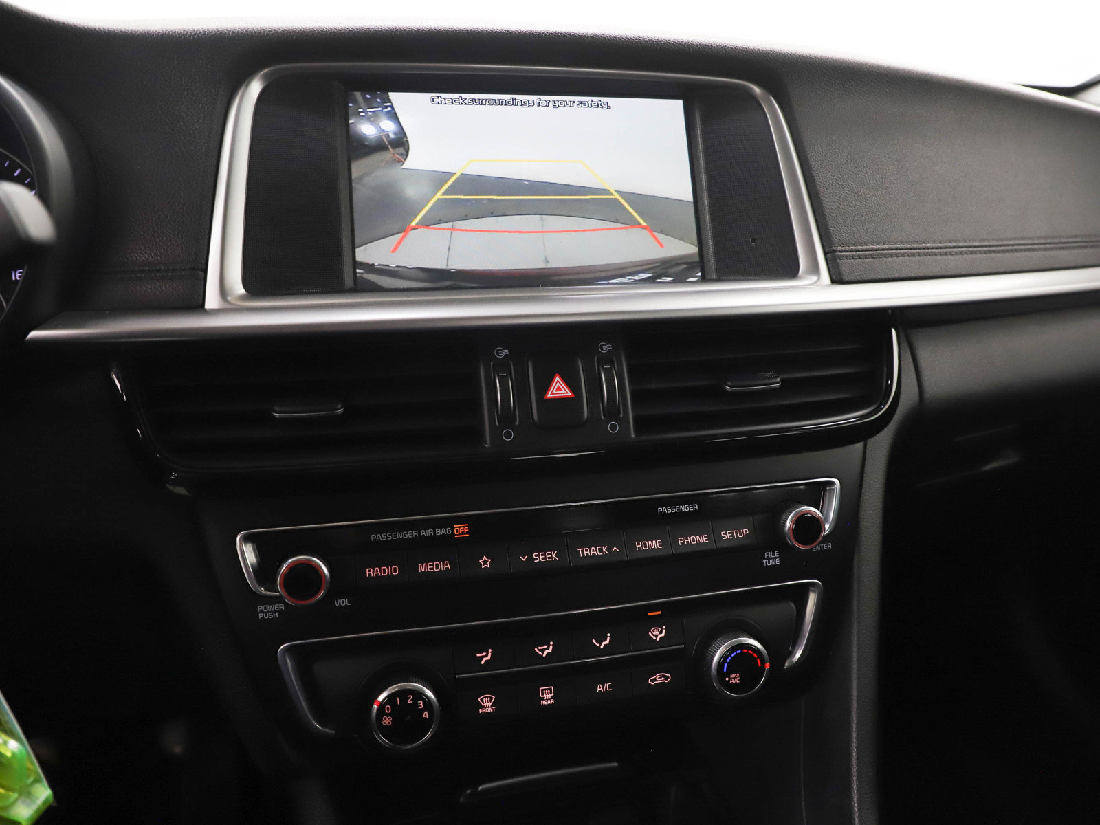 Used 2020 Kia Optima LX image 21