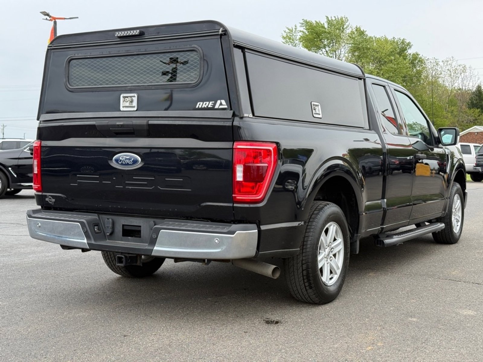 Used 2021 Ford F150 XLT w/ Equipment Group 301A Mid RWD image 8
