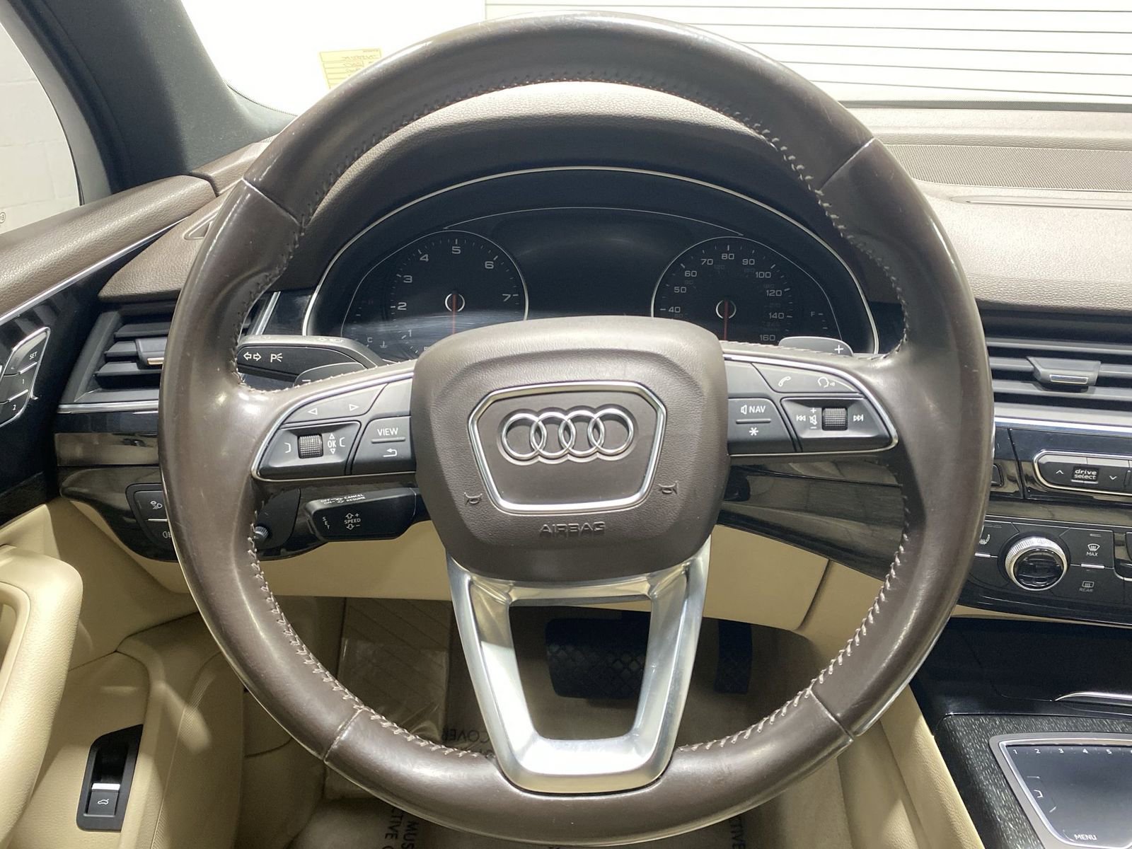 Used 2017 Audi Q7 3.0T Premium Plus image 14