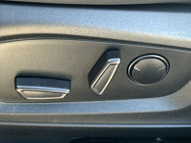 Certified 2021 Ford Explorer XLT w/ Equipment Group 202A RWD image 21