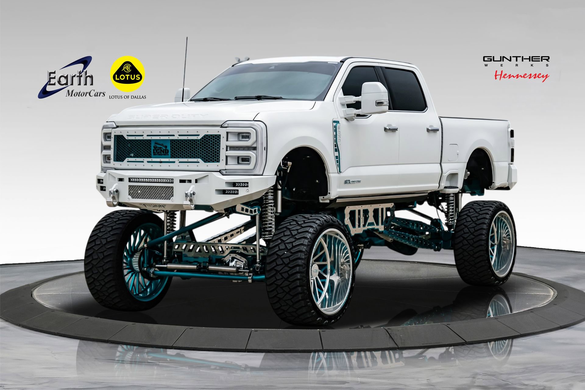 Used 2024 Ford F250 Limited w/ FX4 Off-Road Package AWD/4WD video 1
