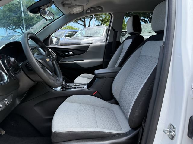 Used 2022 Chevrolet Equinox LS w/ LS Convenience Package FWD image 22