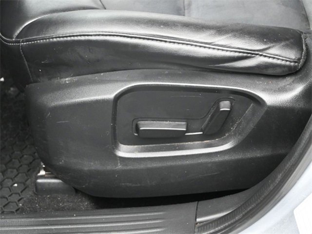Used 2020 MAZDA CX-5 Touring image 18