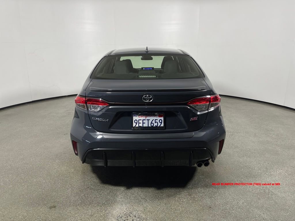 Used 2023 Toyota Corolla SE w/ SE Premium Package image 4