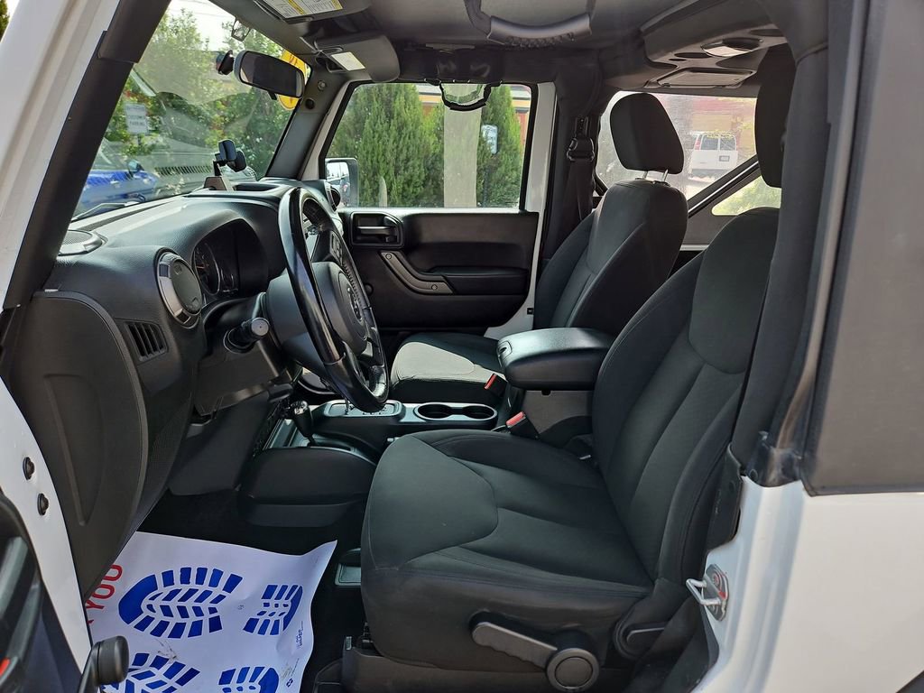 Used 2018 Jeep Wrangler Sport image 11