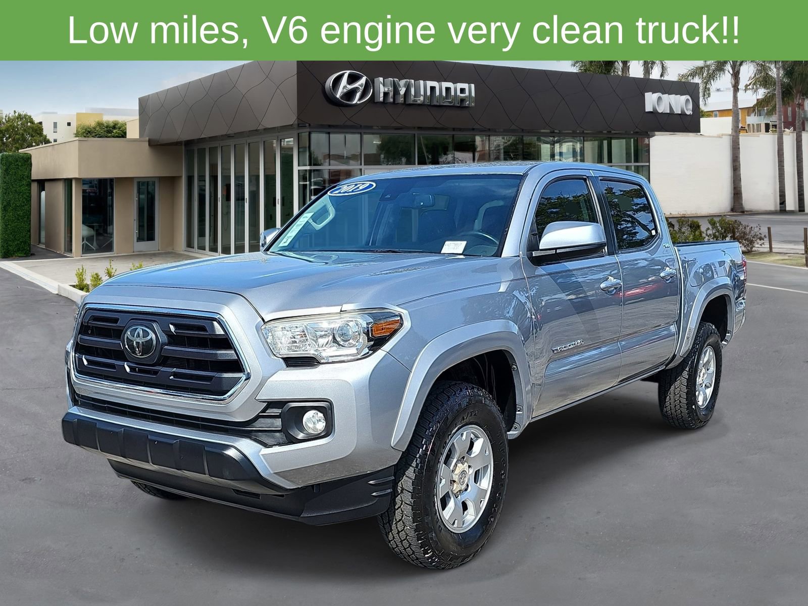 Used 2019 Toyota Tacoma SR5 RWD image 7