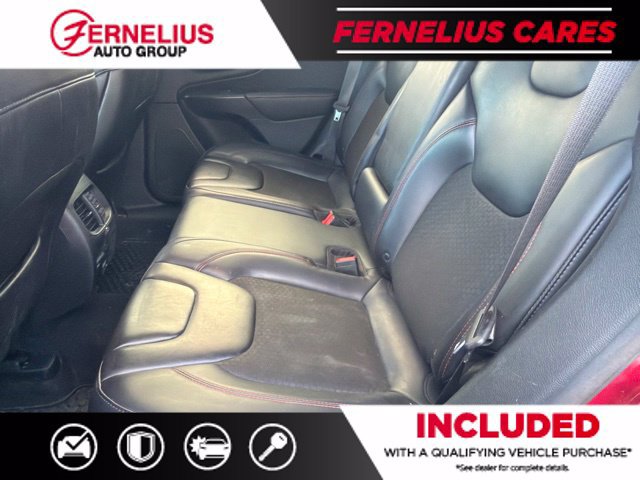 Used 2019 Jeep Cherokee Trailhawk w/ Cold Weather Group AWD/4WD image 8