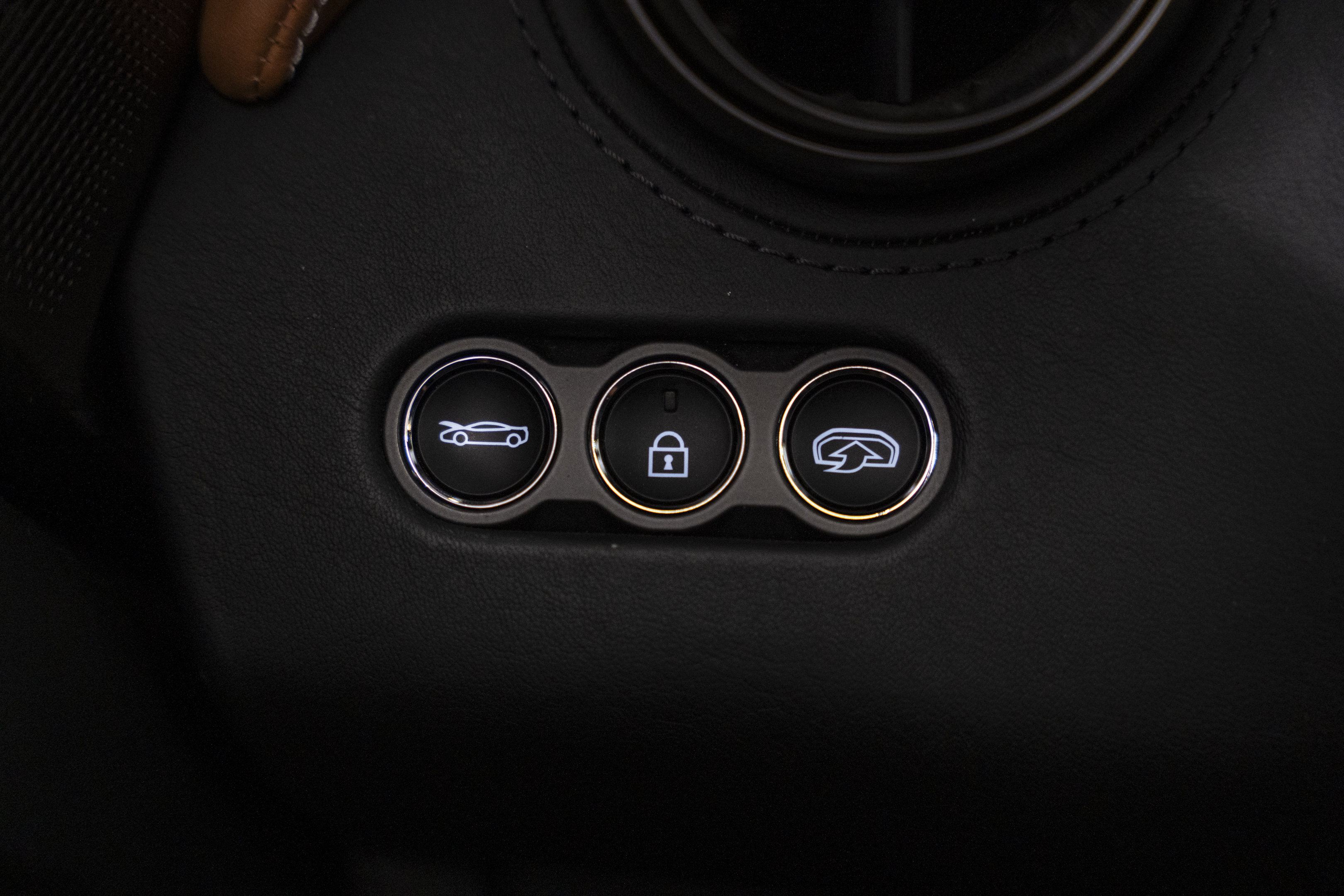 Used 2020 McLaren 720S Spider image 49