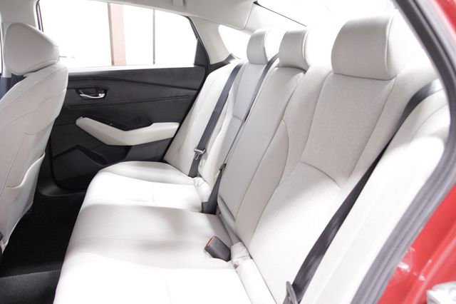 Certified 2025 Honda Accord LX image 17