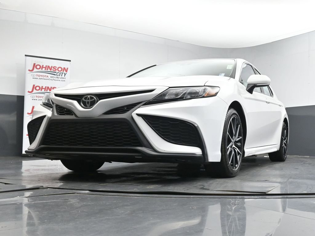 Used 2024 Toyota Camry SE FWD image 38