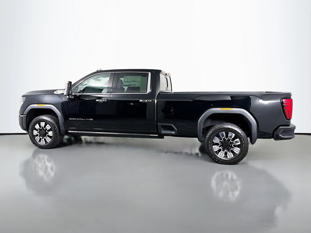 New 2026 GMC Sierra 3500 Denali w/ Denali Reserve Package image 4