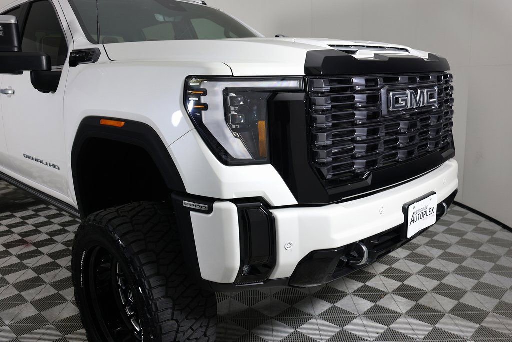 Used 2025 GMC Sierra 2500 Denali Ultimate AWD/4WD image 44