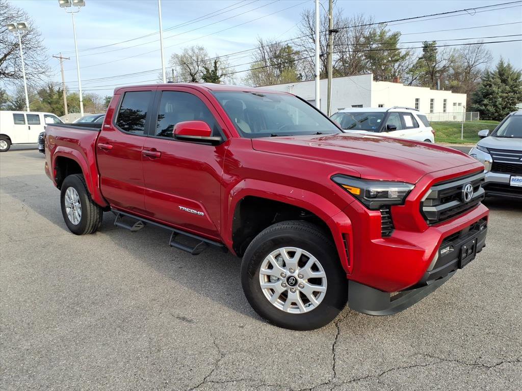Used 2024 Toyota Tacoma SR5 image 2