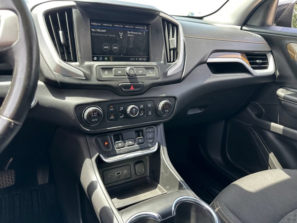 Used 2019 GMC Terrain SLE w/ Driver Convenience Package AWD/4WD image 28