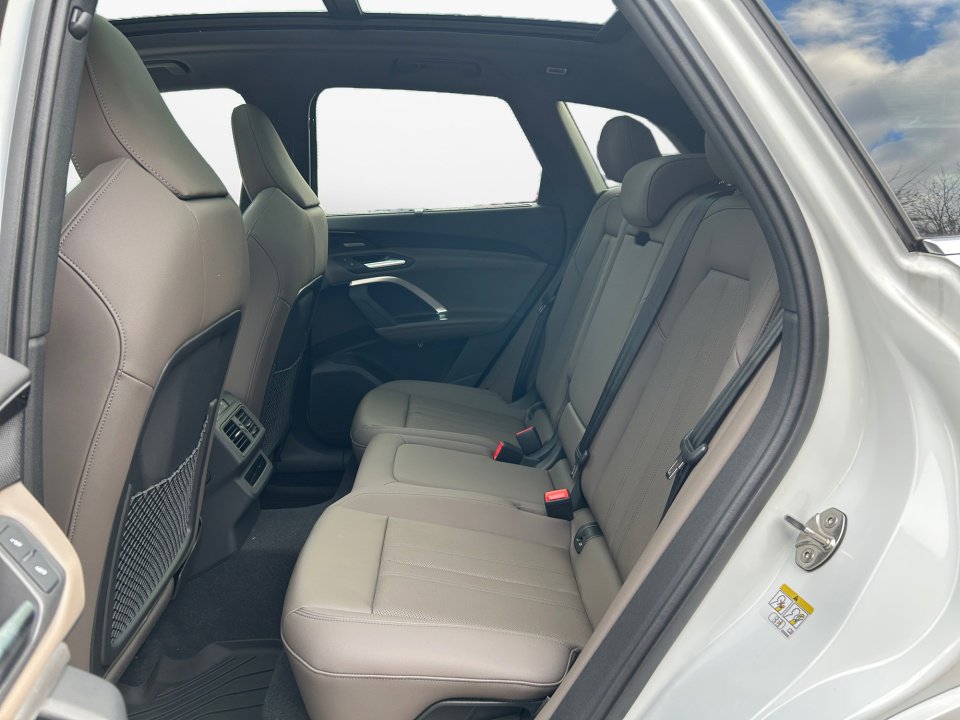 New 2025 Audi Q5 Premium Plus image 13