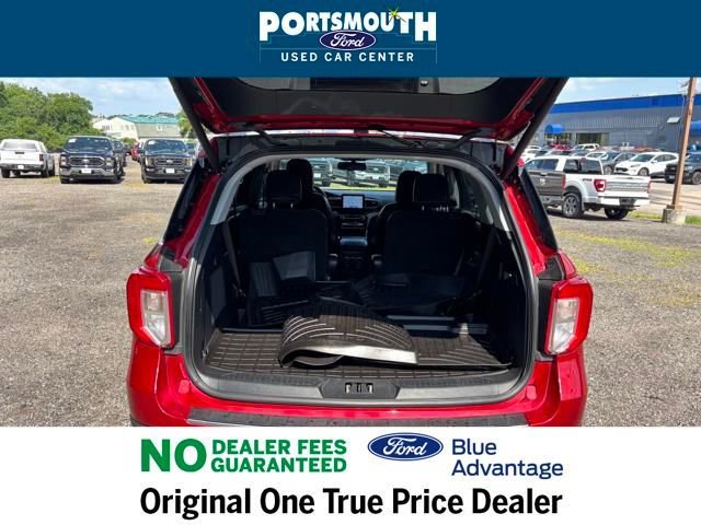 Used 2022 Ford Explorer Limited w/ Equipment Group 301A image 13