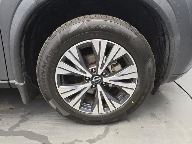 Used 2023 Nissan Rogue SV w/ SV Premium B Package image 12