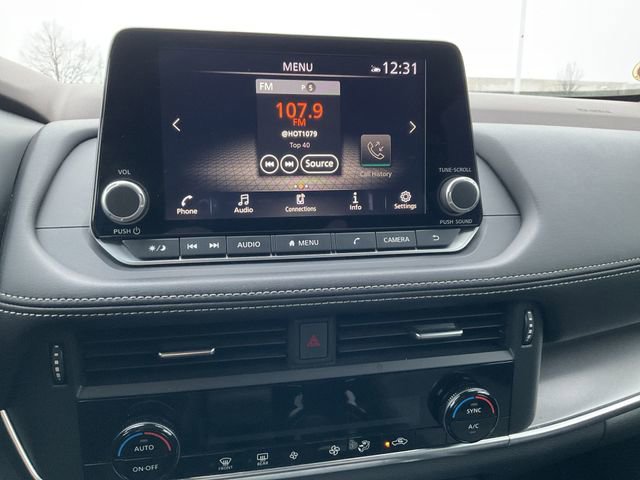 Certified 2023 Nissan Rogue SV image 14