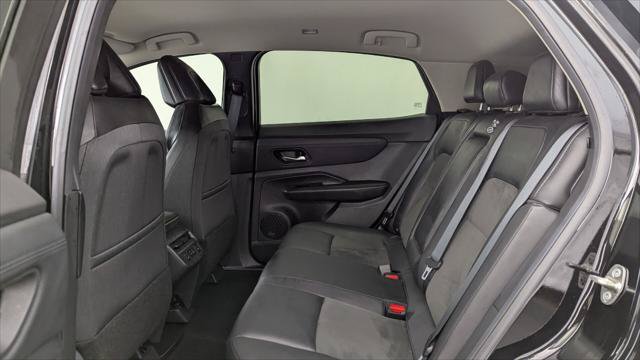 Used 2024 Nissan Ariya FWD image 17