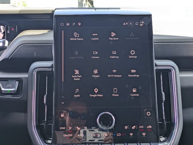 New 2026 GMC Yukon Denali w/ Denali Reserve Package AWD/4WD image 22