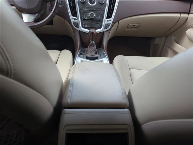 Used 2011 Cadillac SRX Luxury FWD image 17