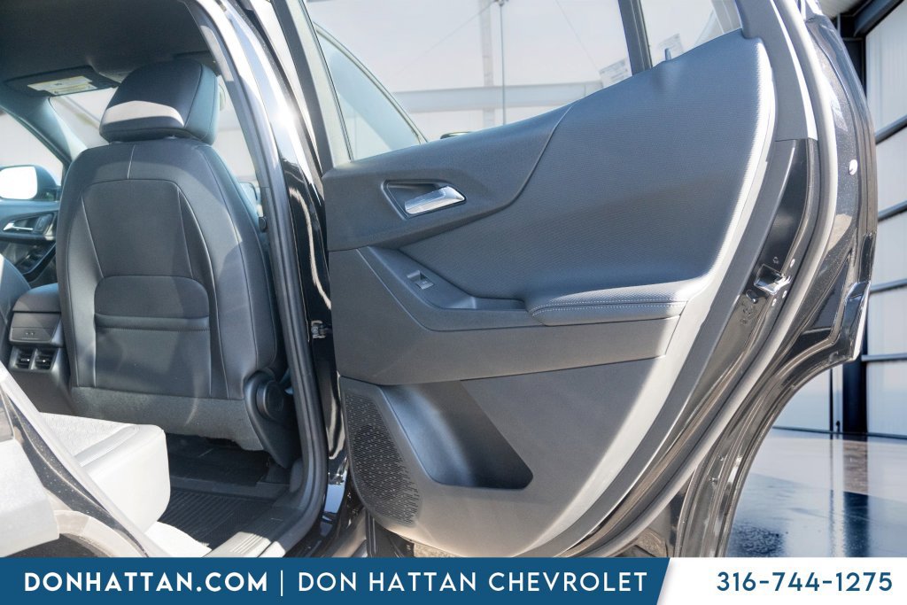New 2027 Chevrolet Equinox LT w/ Convenience Package II FWD image 19