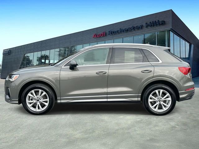 Certified 2025 Audi Q3 2.0T Premium Plus w/ Premium Plus Package image 2