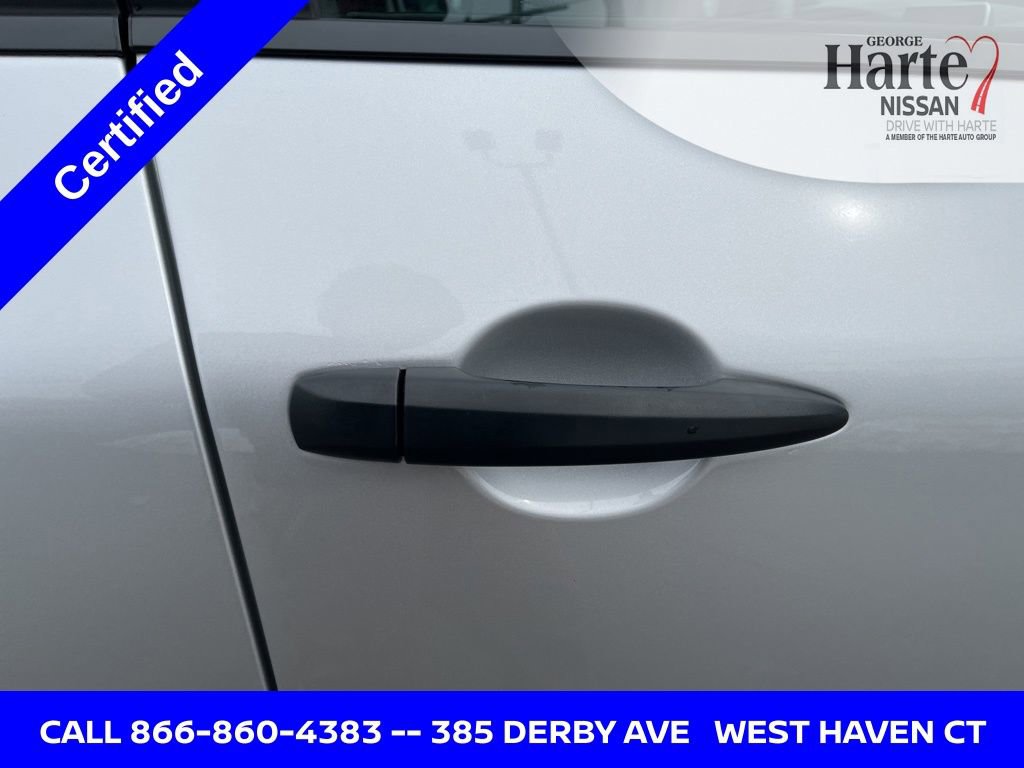 Certified 2025 Nissan Rogue S image 9