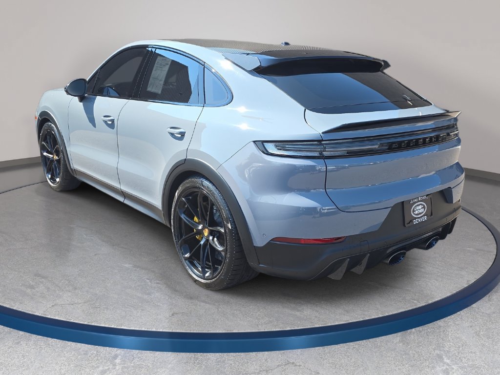 Used 2024 Porsche Cayenne Turbo GT AWD/4WD image 8