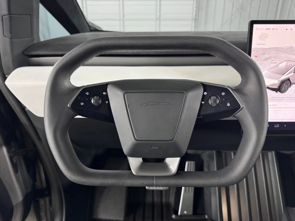 Used 2024 Tesla Cybertruck Cyberbeast AWD/4WD image 25