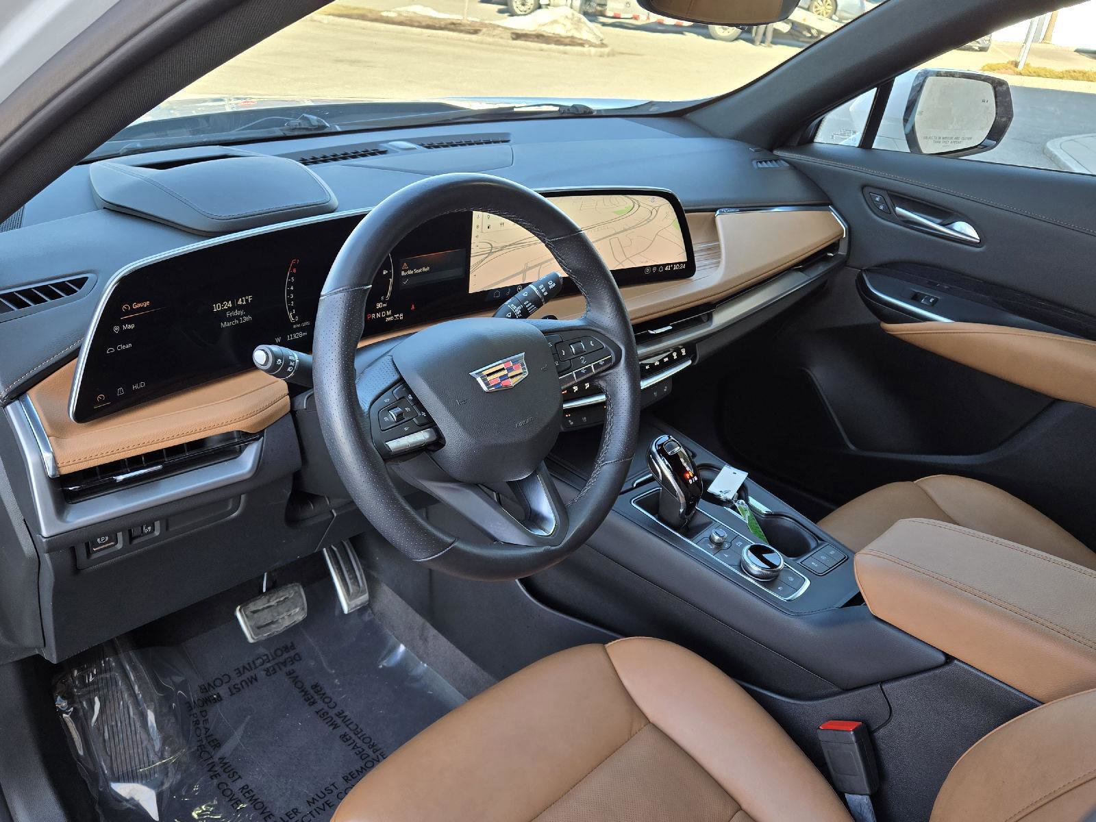 Used 2024 Cadillac XT4 Sport image 4