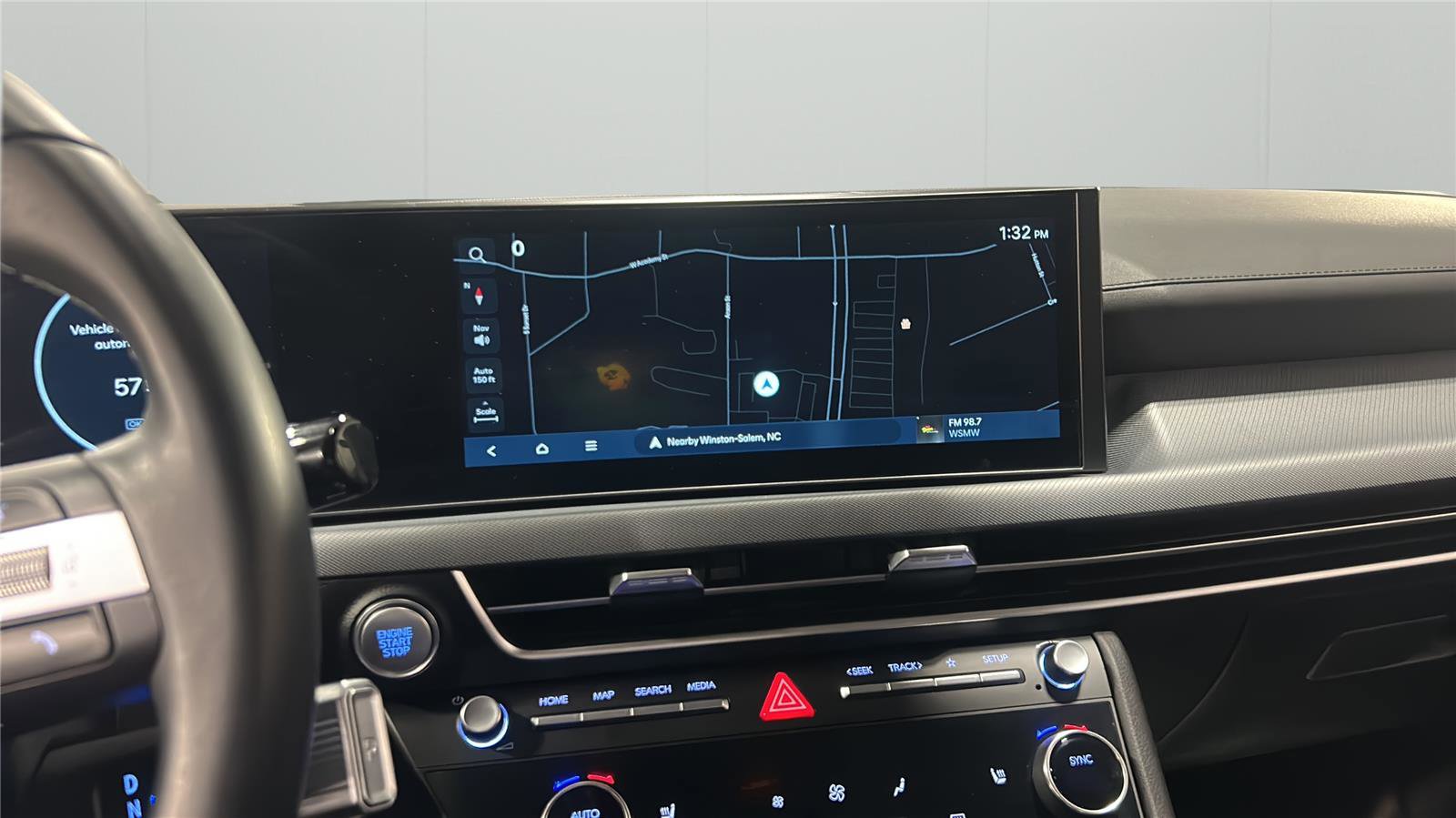 Used 2025 Hyundai Sonata SEL FWD image 17