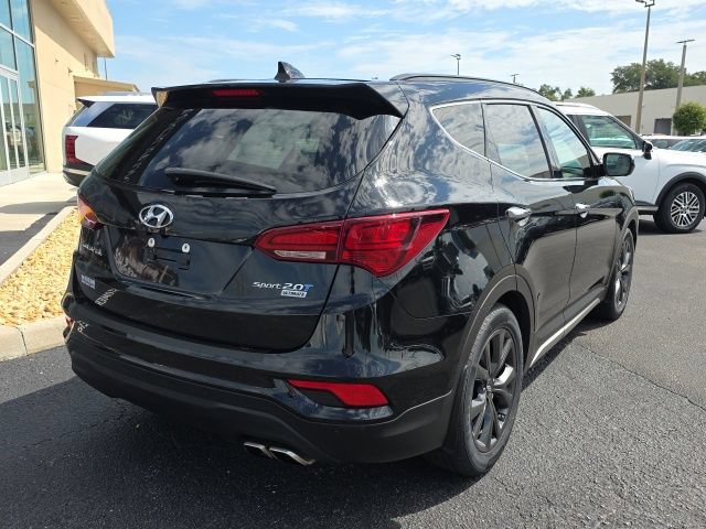 Used 2018 Hyundai Santa Fe Sport w/ Cargo Package FWD image 4