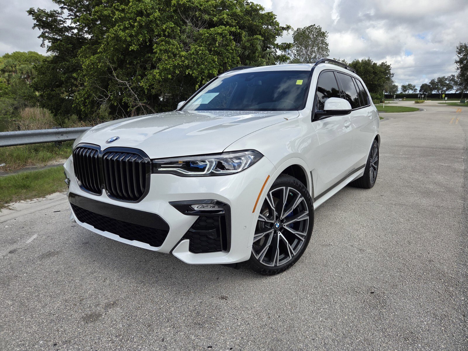 Used 2021 BMW X7 M50i w/ Executive Package