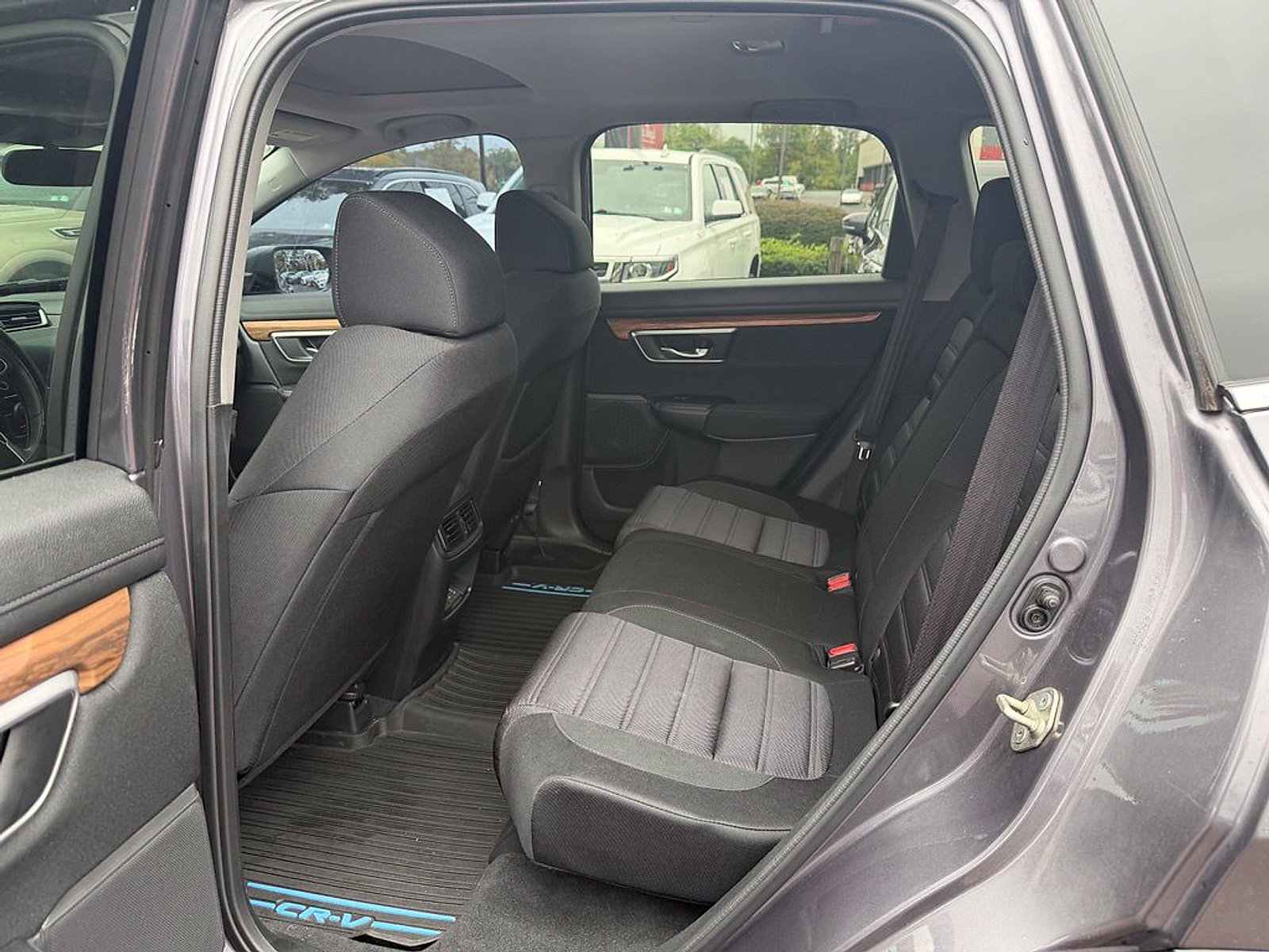 Used 2019 Honda CR-V EX image 10