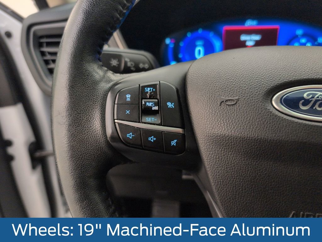 Used 2020 Ford Escape SE Sport image 37