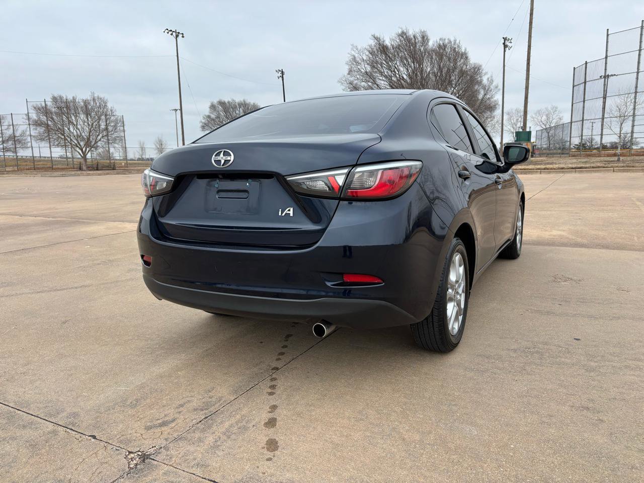 Used 2016 Scion iA FWD image 24