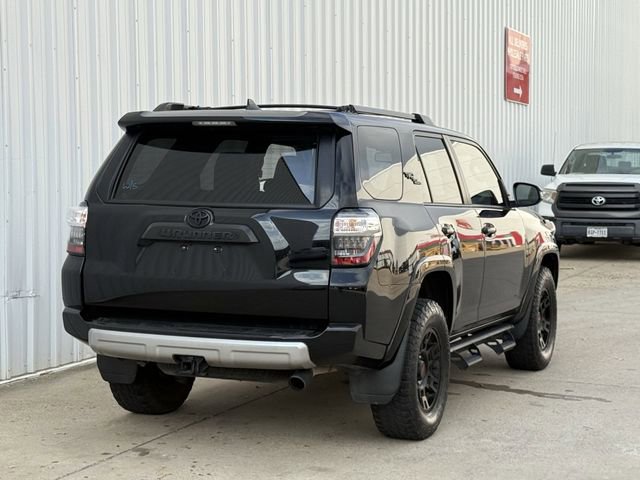 Used 2023 Toyota 4Runner TRD Off-Road Premium w/ Moonroof Package AWD/4WD image 4