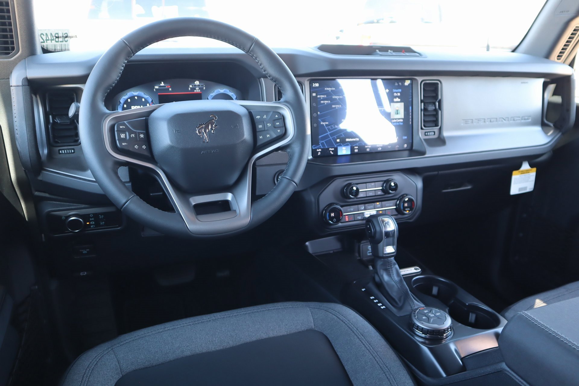 New 2025 Ford Bronco Big Bend image 2